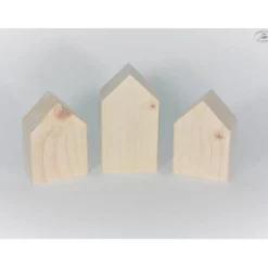 Holzhäuschen, weihnachtlich graviert, 3er-Set / Weihnachtsdorf