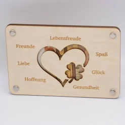 Holzkarte - Geschenkkarte zum Geburtstag - Herz mit Kleeblatt - Glückwünsche