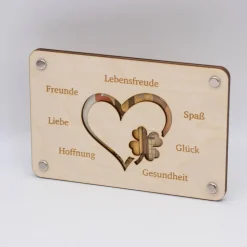 Holzkarte - Geschenkkarte zum Geburtstag - Herz mit Kleeblatt - Glückwünsche
