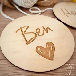 Holzkarte mit Namen / Personalisierte Meilensteinkarte