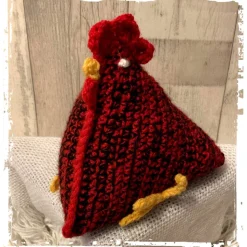 Huhn/Henne in liebevoller Handarbeit hergestellt mit vielen Details - ca. 20 cm hoch - gehäkelt!