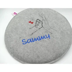 Hunde - Welpe Pfote Filzkissen Campingkissen Wunschname - Rundes Filzsitzkissen mit personalisiertem Namen Stuhlkissen