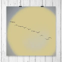 Illustration "Flug in den Sommer" // Kraniche Vögel Sonne // Grau Gelb // Geschenke für Sie // Geschenke für Ihn // 3 Größen