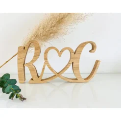 Individuelle Initialien aus massivem Eichenholz zur Hochzeit, Deko oder als Geschenkidee