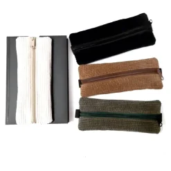 Kalendermäppchen aus Cord mit Gummiband, Stifte Mäppchen mit verschiedenen Farben