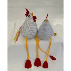 Kantenhocker Huhn und Hahn aus hellblauem Baumwollstoff
