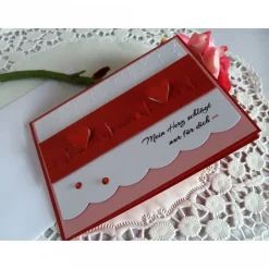 Karte zum Valentinstag mit Herzschlagkurve