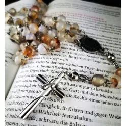 Katholischer Rosenkranz aus Achatperlen & Edelstahl – Modernes Design, Spirituelle Eleganz