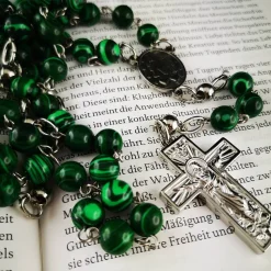 katholischer Rosenkranz, Malachitperlen und Edelstahl