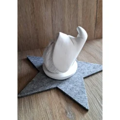 Keramik Räucherwichtel-Set – Handgefertigte Deko mit Eichhörnchen & Schneeflocke für Weihnachten oder als Wichtelgeschenk