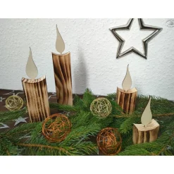 Kerzen aus Holz, rustikal geflammt, 4er-Set / Weihnachtsdeko / Holzdeko / Advent / Weihnachten