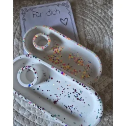 Kerzenhalter aus Raysin mit Konfetti-Effekt – Geschenkidee „Für dich“ mit Stabkerze