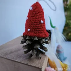 Kiefernzapfen Wichtel