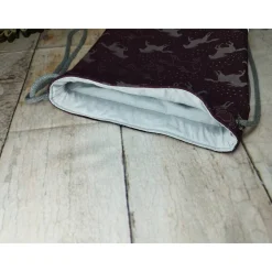 Kindergarten Turnbeutel Pferde Reflektor bordeaux– Softshell, 3 Größen, personalisierbar