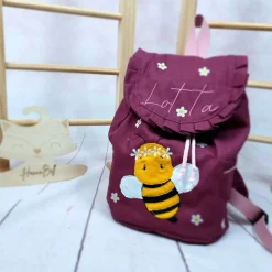 Kindergartenrucksack für Kinder von 2-6Jahren,aufwendig bestickt,Farbe frei wählbar,Name inkl, Brustgurt optional