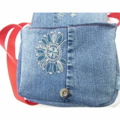 Kindergartentasche 'Eichhörnchen im Schnee', Jeanstasche für Kinder, Jeans-Upcycling, Unikat