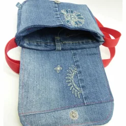 Kindergartentasche 'Eichhörnchen im Schnee', Jeanstasche für Kinder, Jeans-Upcycling, Unikat