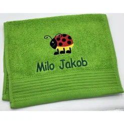 Kinderhandtuch ( 30 x 50 cm ) + Marienkäfer (#Nr.27) + Name / Gästehandtuch
