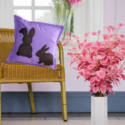 Kissenbezug 40x40/ Kissenhülle Ostern/ Osterhase aus Stoff /Ostergeschenk /Sofa Kissen / Osterhasen Deko / Kissen Lila