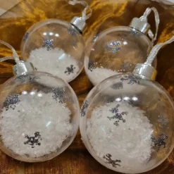 Klare Weihnachtskugeln befüllt, 4 Stück, B-Ware