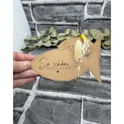 Kleine Aufmerksamkeit Fisch zur Taufe, Kommunion, Konfirmation, Firmung – Tischdeko & Geschenk mit Trockenblumen