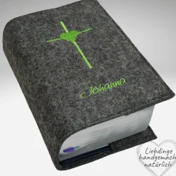 KLEINE evangelische Gesangbuch Hülle Filz HERZKREUZ personalisiert KL31