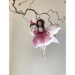 kleine gefilzte Schultütenfee