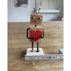 Kleine Holzfigur mit Herz, Geschenk, Mitbringsel für Liebende, Lieblingsmensch,