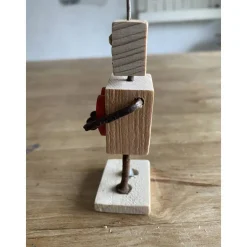 Kleine Holzfigur mit Herz, Geschenk, Mitbringsel für Liebende, Lieblingsmensch,