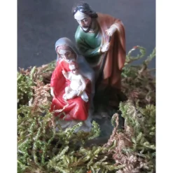 Kleine Krippe mit Moos und LED-Beleuchtung