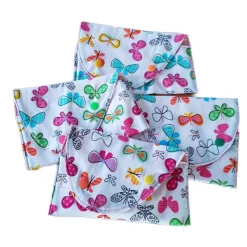 Kleine Stofftasche mit Schmetterlingen – bunter Geschenkebeutel, waschbar & wiederverwendbar, handgemacht