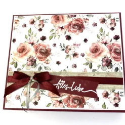 Kleine Wellnessbox, Handgemachte Geschenkverpackung aus Tonkarton mit Badesalz, Schokolade & Grußkärtchen