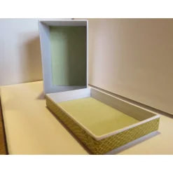 Kleiner Geschenkkarton mit Scherenschnitt - Nostalgiemotiv " Vogelgesang "auf Reispapier