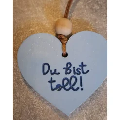 Kleiner Herzanhänger aus Raysin – Geschenkidee & Deko