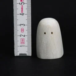 Kleines Gespenst aus Holz #2