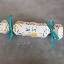 Knallbonbon-Schachtel zur Taufe ~ Regenbogen & Sonne (02) ~ ca. 13 x 3 cm (befüllbar: ca. 8x3cm)