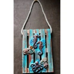 Künstlerische Wanddekoration OCTOPUS & SEEPFERDCHEN Maritime Deko auf einer Mini-Palette aus Holz Wandbild