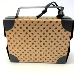 Koffer aus Karton – Handgemachte Geschenkverpackung für Urlaub, Reisegutschein oder Geldgeschenk (12x9x3,5cm)