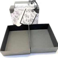 Koffer aus Karton – Handgemachte Geschenkverpackung für Urlaub, Reisegutschein oder Geldgeschenk (12x9x3,5cm)