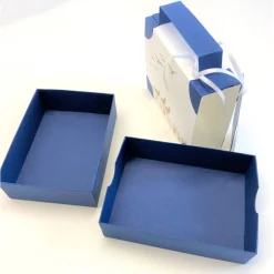 Koffer aus Karton – Handgemachte Geschenkverpackung für Urlaub, Reisegutschein oder Geldgeschenk (12x9x3,5cm)