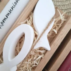 Kommunion Kommunionsgeschenk zwei Fische Kerzenhalter rund Geschenkset für Jungen und Mädchen Kommunionskerze Kerzenset