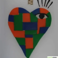 Kommunionkerze Taufkerze „Weites Herz – offene Augen“: Kunstvolles Mosaik aus handgefertigten Echtwachskacheln mit Regen