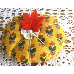 Kürbis Stoffkürbis Dekokürbis in schönen Herbstfarben genäht von Hobbyhaus