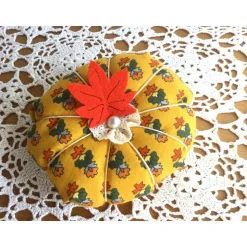 Kürbis Stoffkürbis Dekokürbis in schönen Herbstfarben genäht von Hobbyhaus