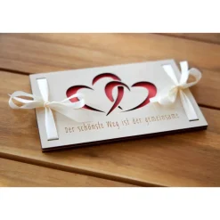 Kreatives Geldgeschenk zur Hochzeit & Geburtstag – Geldverpackung mit Herzmotiv aus Holz - Geschenkidee, Geldverpackung