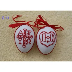 Kreuzstich Osterei Handarbeit gestickt  religiöses Motiv   9cm, rot weiß,