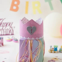 Krone für den Kindergeburtstag, Geburtstagskrone mit Herz-Button, Kindergeburtstagskrone, Krone rosa Geburtstag
