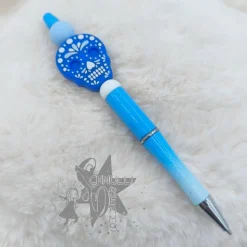 Kugelschreiber in  Blautönen -  Silikon Totenkopf - Skull -  incl. Ersatzmine