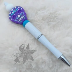 Kugelschreiber in  weiß/ lila / türkis - Totenkopf - Skull -  incl. Ersatzmine
