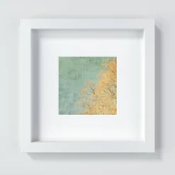 Kunstdruck im Vintage-Look, gelber Baum im Frühling vor grünem Hintergrund, Größen 13 x 13 cm + 20 x 20 cm